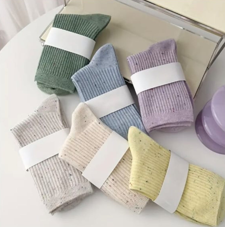 Medias colores pastel