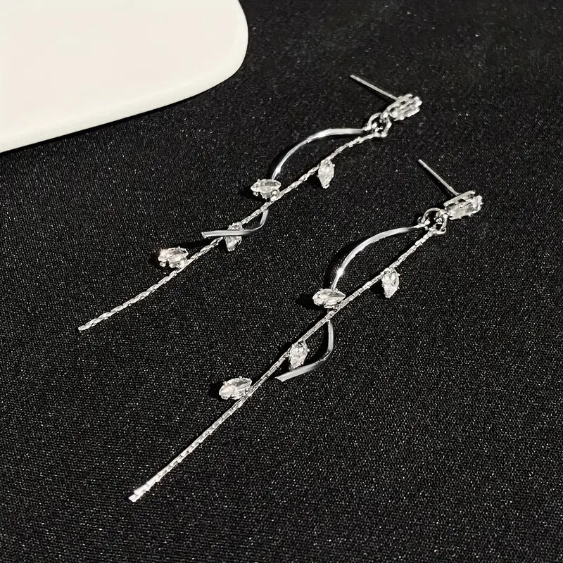 PENDIENTES LARGOS ELEGANTES