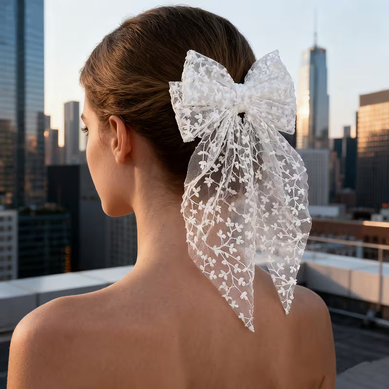 Moño blanco delicado